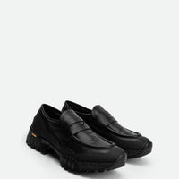 Alpi Black Leather Loafers - Made in Italy - Angled Side View - POEVE Collection