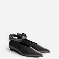 Stevie Flats