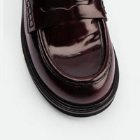 Ahri Bordeaux Brushed Leather Penny Loafer – Toe Close-Up View – POEVE Collection