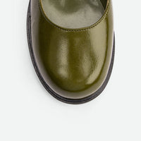 Maris Green Crinkled Patent Leather Mules - Toe Close-up View - POEVE Collection
