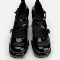 Denky Black Patent Leather Pumps – Top View – POEVE Collection