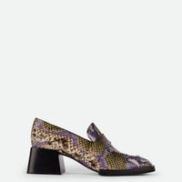Noemi Loafers