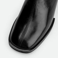 Angie Black Leather Ankle Boots - Toe Close-Up View - POEVE Collection