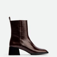 Tangy Dark Brown Crinkled High-Gloss Leather Ankle Boots – Side View – POEVE Collection