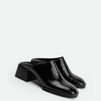 Robin Black Crinkled Patent Leather Heel Mules - Angled Side View - POEVE Collection