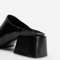 Robin Black Crinkled Patent Leather Heel Mules - Heel Close-up View - POEVE Collection