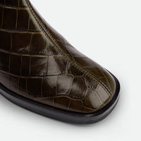 Noelia Green Croco Leather Tall Boots - Toe Close-up View - POEVE Collection