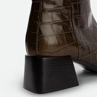 Noelia Green Croco Leather Tall Boots - Heel Close-up View - POEVE Collection