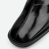 Noelia Black Crinkled Patent Leather Tall Boots - Toe Close-Up View - POEVE Collection