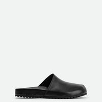 Olga Black Leather Mules - Side View - POEVE Collection