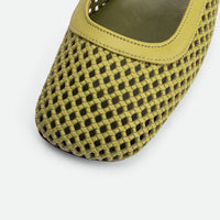 Amelia Perforated Green Leather Ballerinas - Toe Close-up View - POEVE Collection
