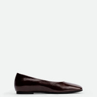 Emery Brown Crinkled Patent Leather Ballerinas – Side View – POEVE Collection