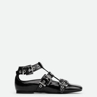 Sall Black Leather Ballerinas - Side View - POEVE Collection