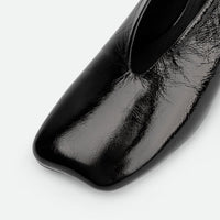 Elisa Black Crinkled Patent Leather Slingbacks - Toe Close-up View - POEVE Collection