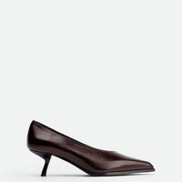 Yonne Dark Brown Crinkled Glossy Leather Pumps – Side View – POEVE Collection