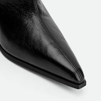 Auree Black Crinkled Glossy Leather Knee-High Boots – Toe Close-up View – POEVE Collection