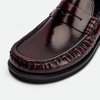 Vera Bordeaux Brushed Leather Loafers - Toe Close-up View - POEVE Collection