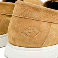 Albert Beige Crust Leather Lace-up Boat Shoes - Back Close-up View - POEVE Collection