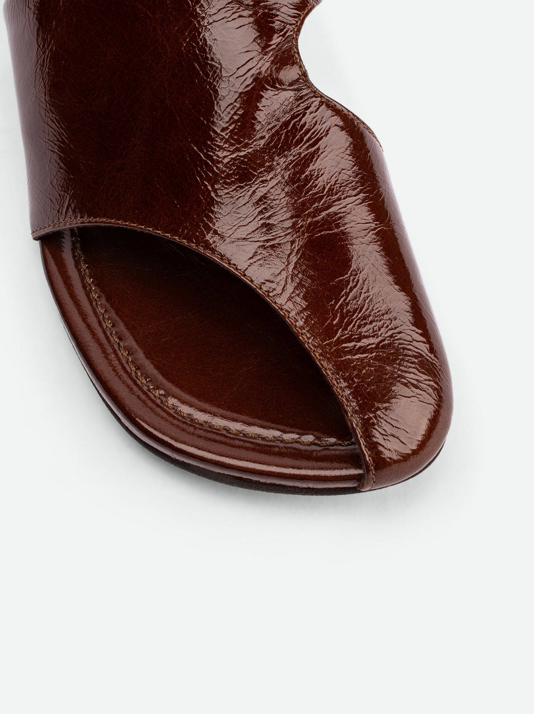 Melanie Brown Crinkled Patent Leather Mules - Toe Close-up View - POEVE Collection
