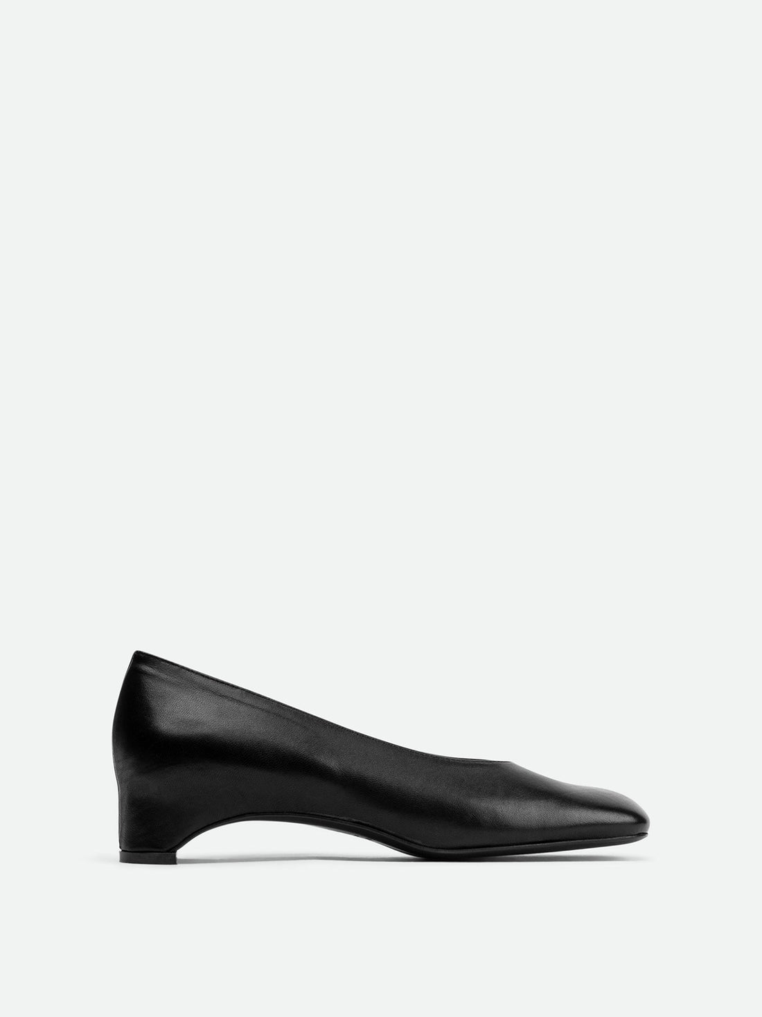 Myst Black Leather Heel Ballerinas - Side View - POEVE Collection