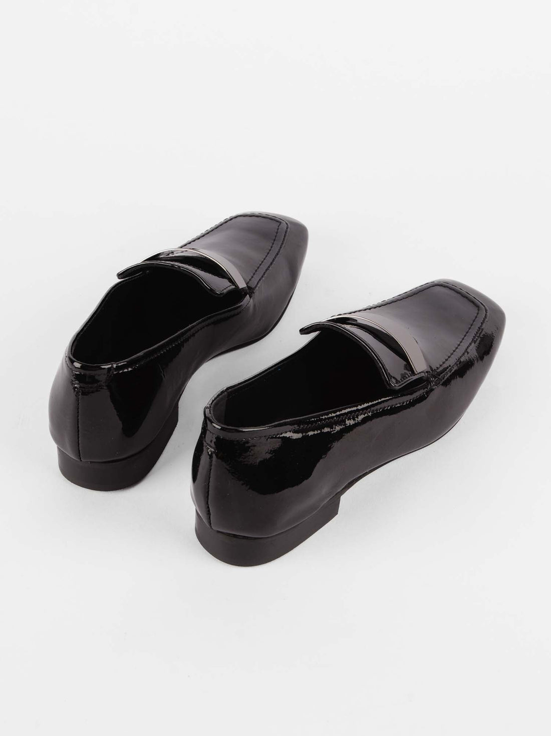 Valentina Black Patent Leather Loafers with Metal Accessory - Back View - POEVE Collection