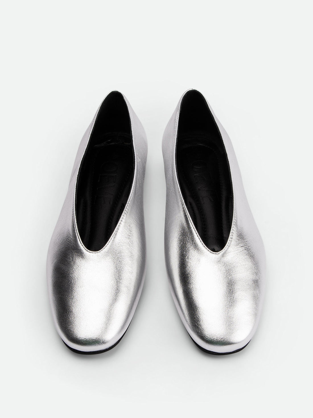 Reese Silver Laminated Leather Ballerinas - Top View - POEVE Collection