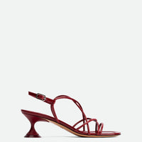 Lisan Red Patent Leather Sandals - Side View - POEVE Collection