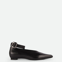 Stevie Flats