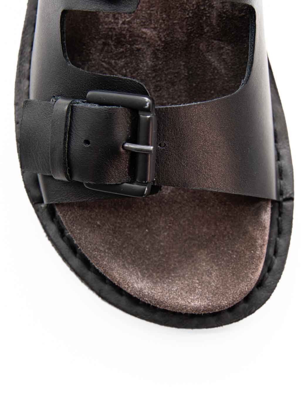 Rory Black Leather Mules with Metal Buckles - Toe Close-up View - POEVE Collection