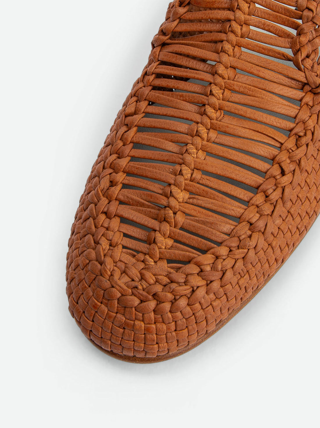 Carola Brown Hand-Woven Leather Loafers - Toe Close-up View - POEVE Collection
