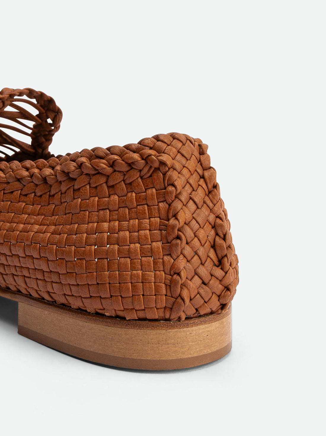 Carola Brown Hand-Woven Leather Loafers - Back Close-up View - POEVE Collection