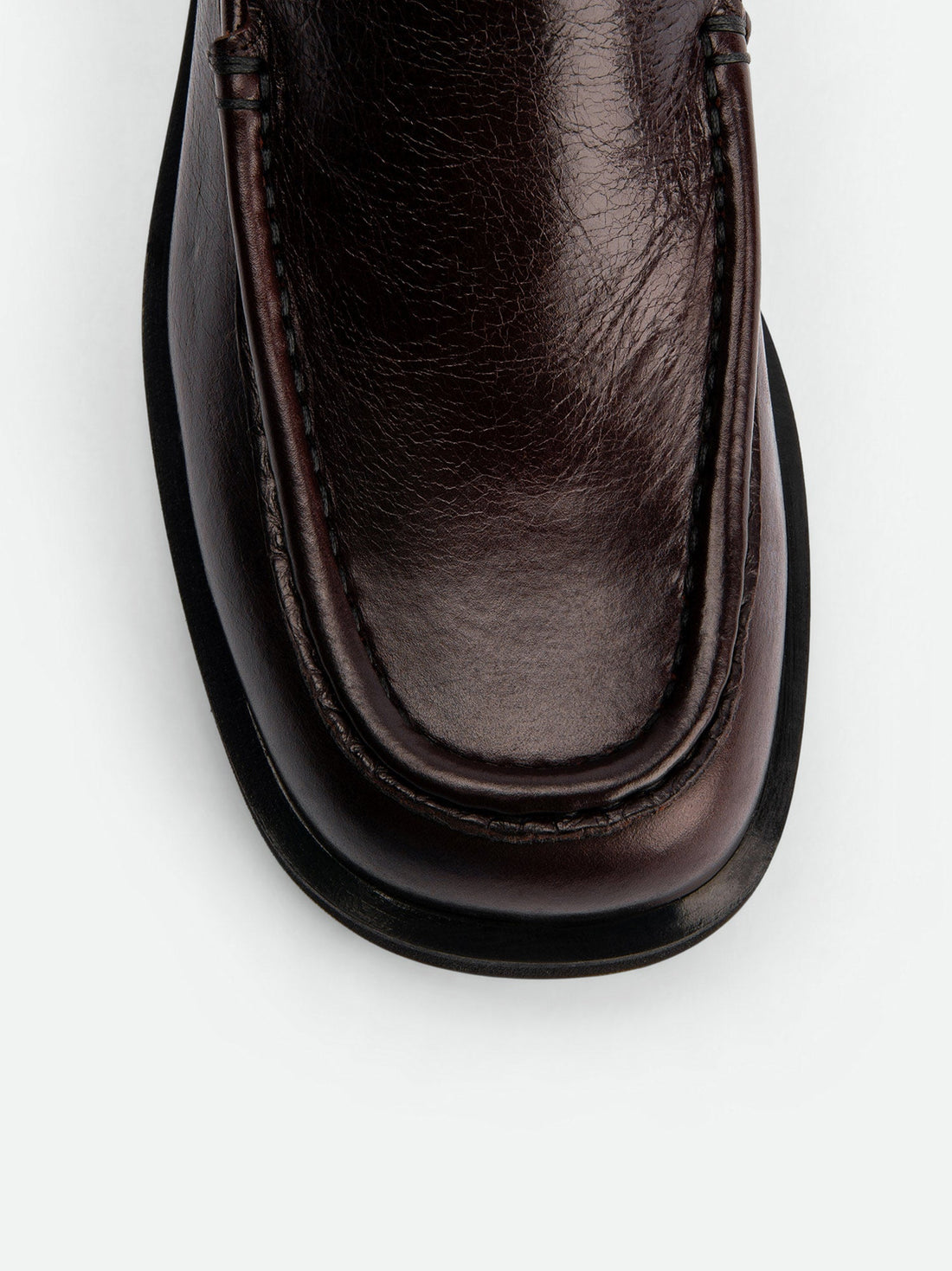 Dannie Dark Brown Leather Loafers – Toe Close-Up View – POEVE Collection