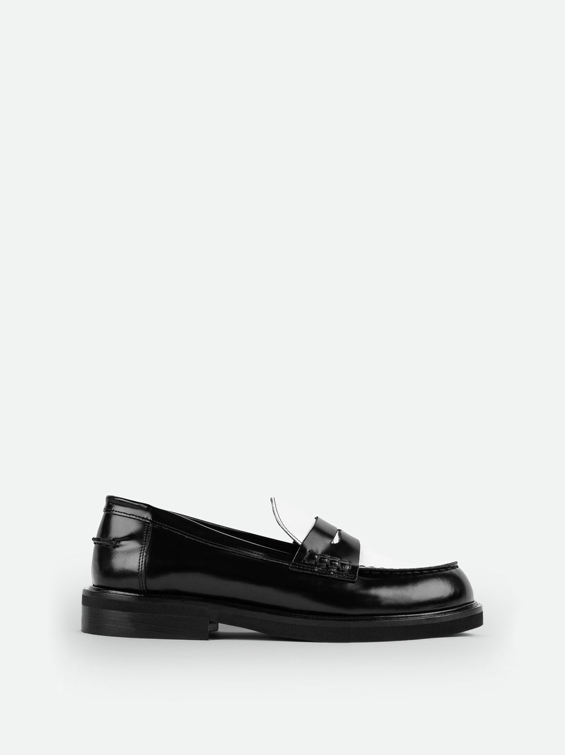 Ollie Loafers
