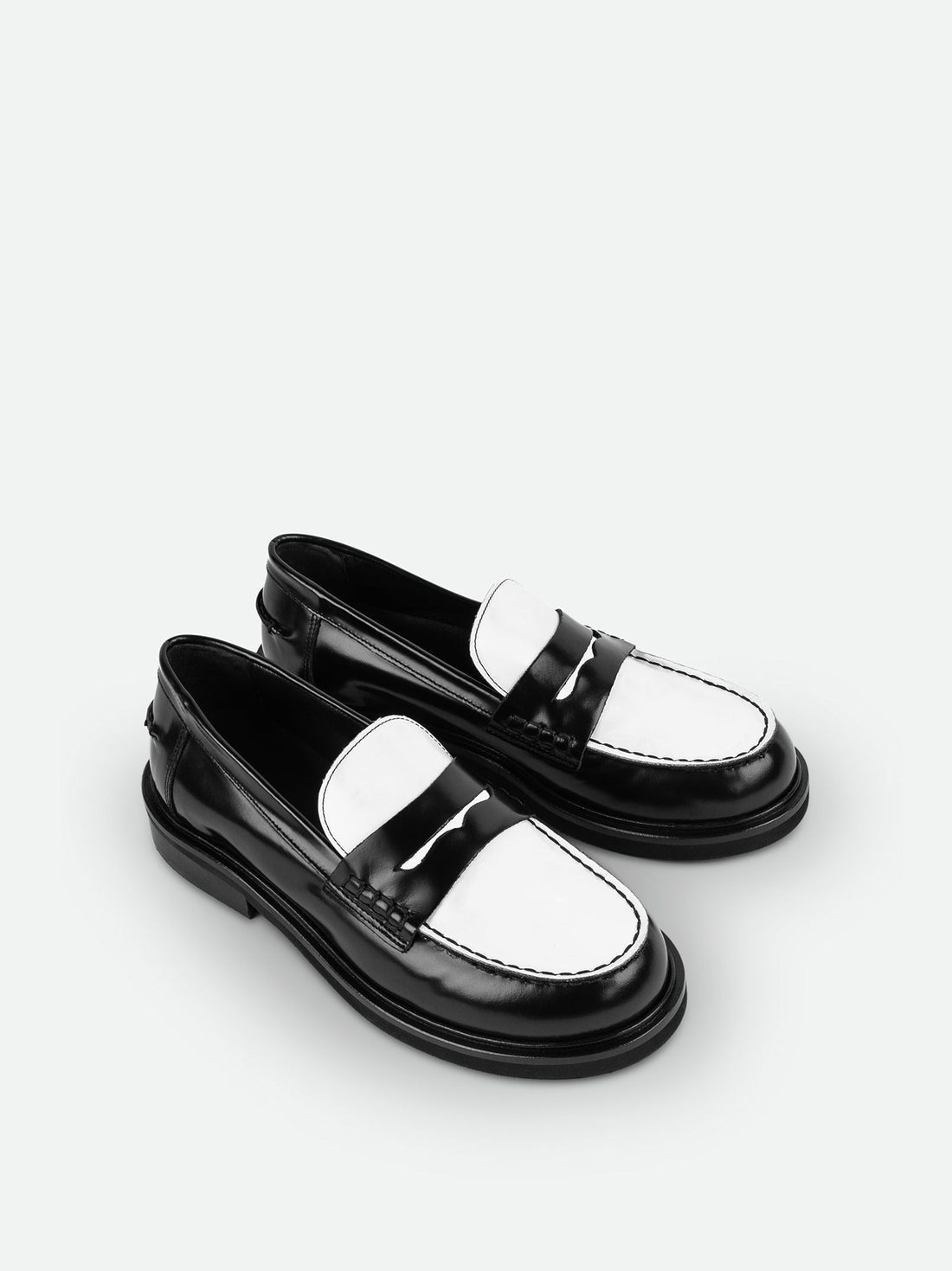 Ollie Loafers