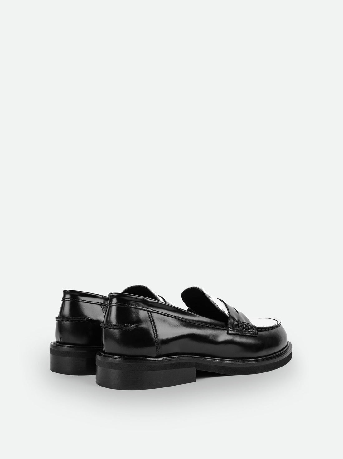 Ollie Loafers