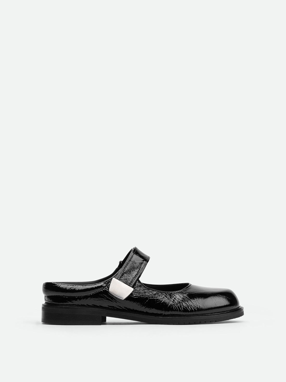 Maris Black Crinkled Patent Leather Mules - Side View - POEVE Collection
