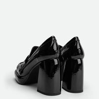 Zery Black Patent Leather Heel Loafers – Back View – POEVE Collection