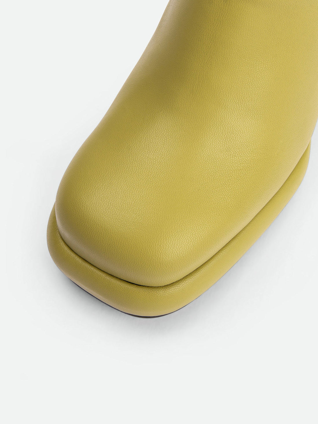Marla Green Leather Heel Mules - Toe Close-up View - POEVE Collection
