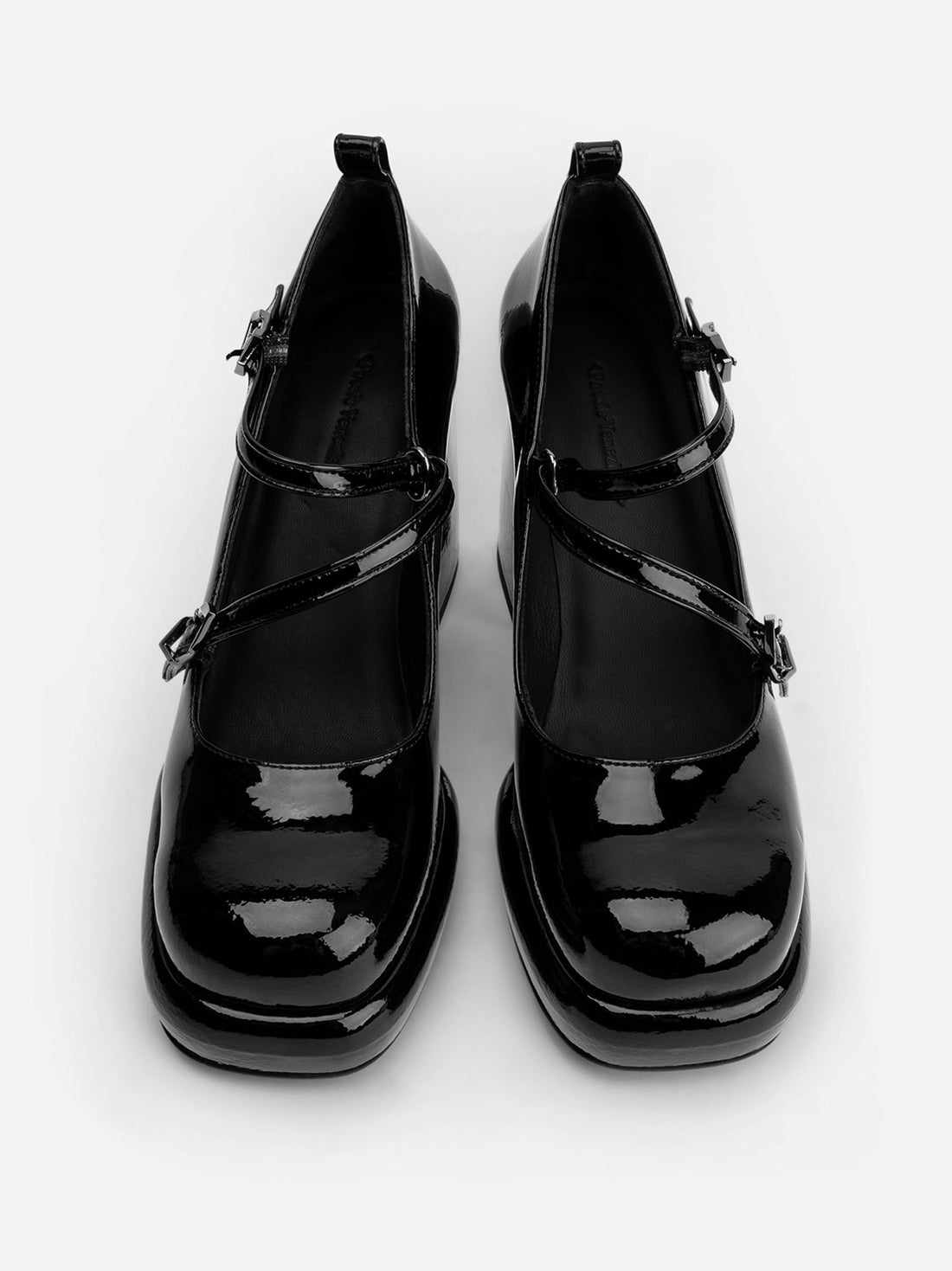 Denky Black Patent Leather Pumps – Top View – POEVE Collection
