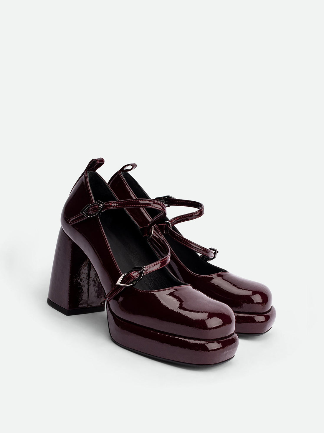 Denky Bordeaux Patent Leather Pumps – Angled Side View – POEVE Collection