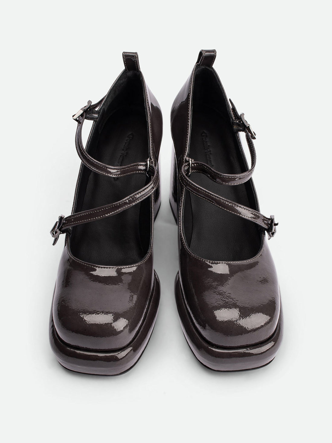 Denky Grey Patent Leather Pumps – Top View – POEVE Collection