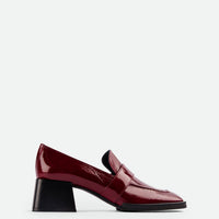 Noemi Loafers