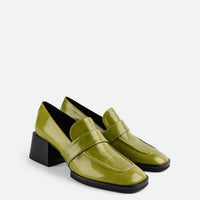 Noemi Loafers