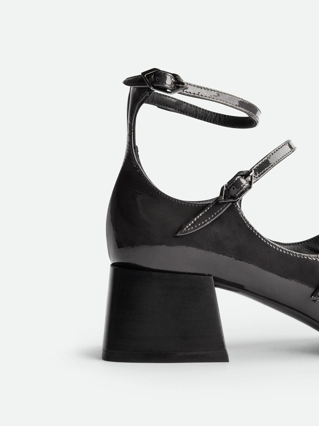 Maven Heels