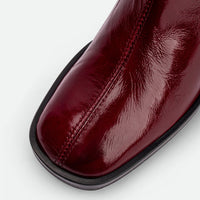 Noelia Red Crinkled Patent Leather Tall Boots - Toe Close-up View - POEVE Collection