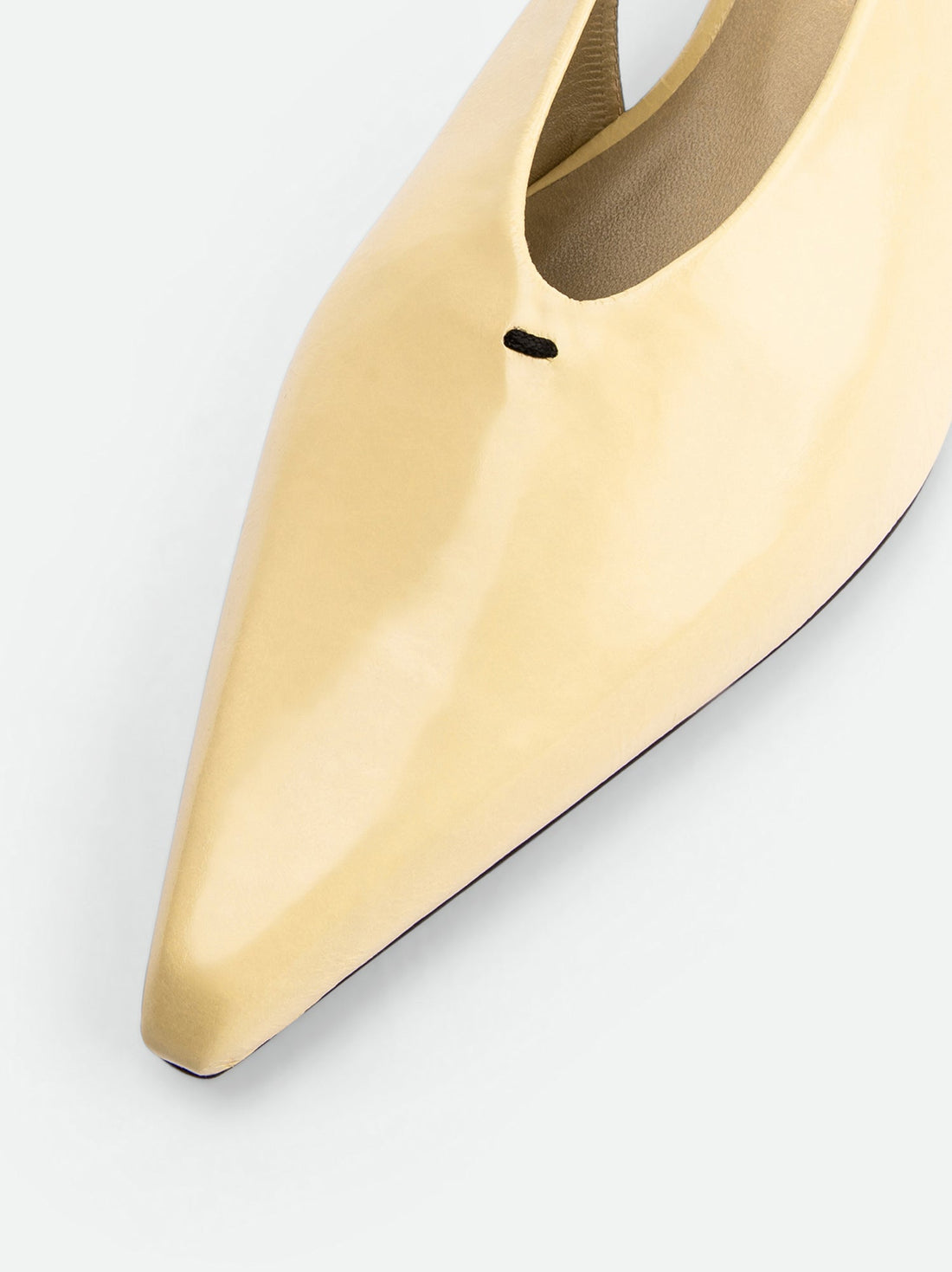 Seline Beige Patent Leather Slingbacks - Toe Close-up View - POEVE Collection