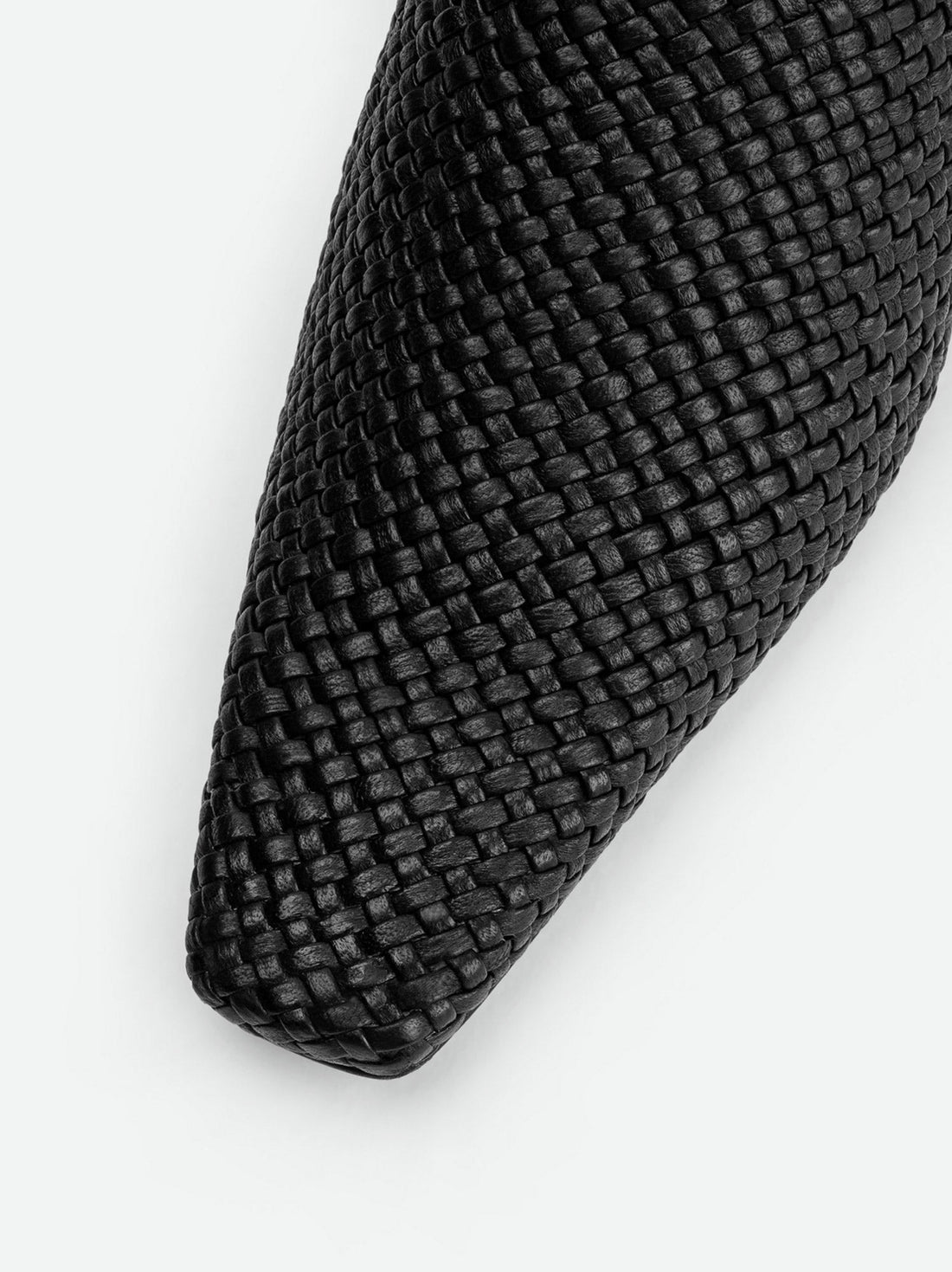 Sable Black Hand-Woven Leather Heel Mules - Toe Close-up View - POEVE Collection