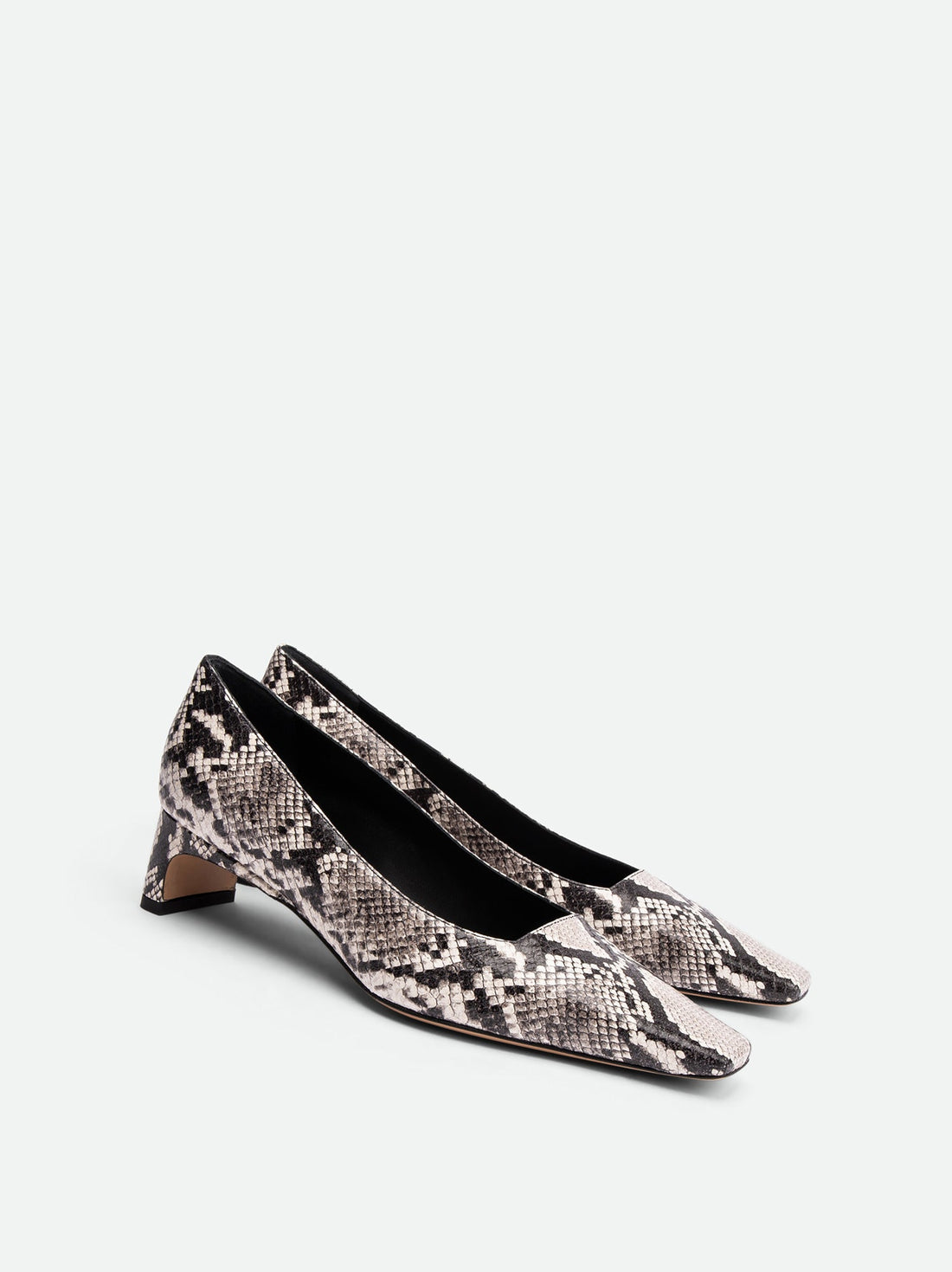 Dalie Snake-Embossed Leather Pump – Angled Side View – POEVE Collection