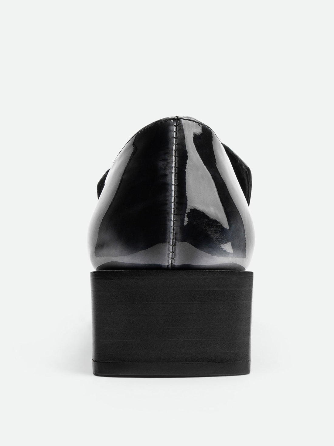 Gwen Pull-Up Black-and-White Leather Loafers – Back View – POEVE Collection