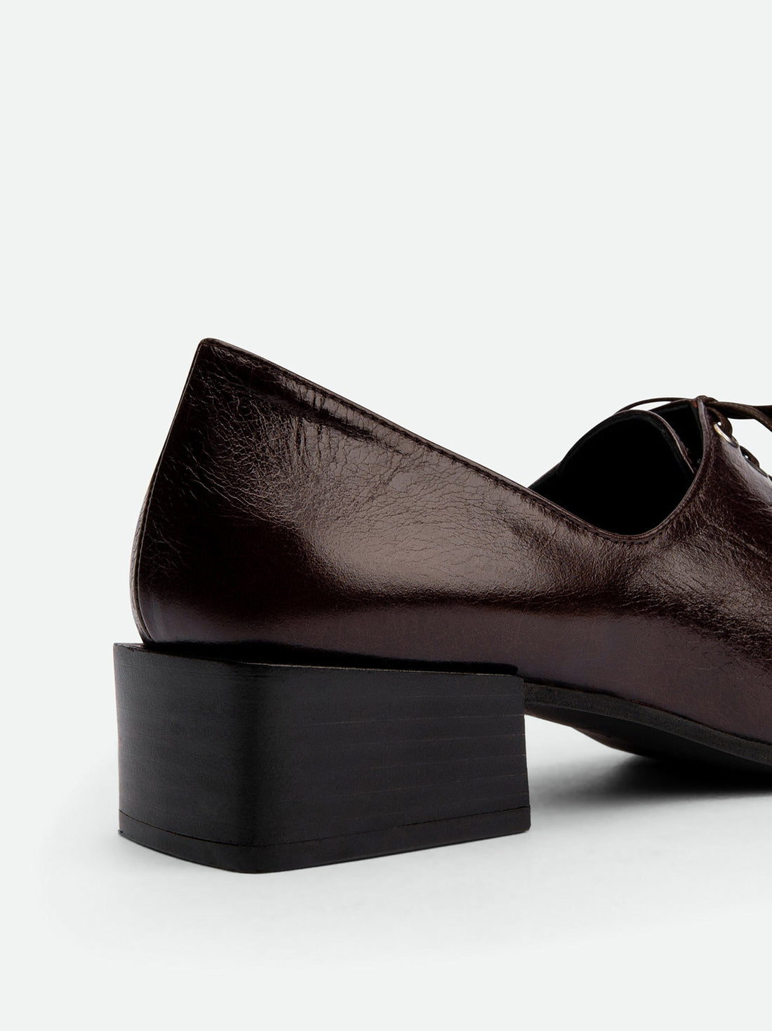 Andee Dark Brown Crinkled Glossy Leather Lace-Up Shoes – Back View – POEVE Collection